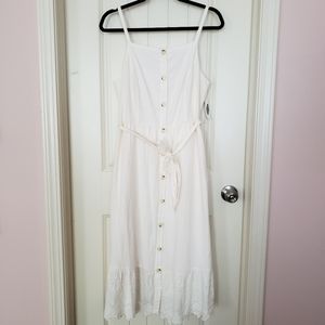 Old Navy button down dress classic eyelet ruffle